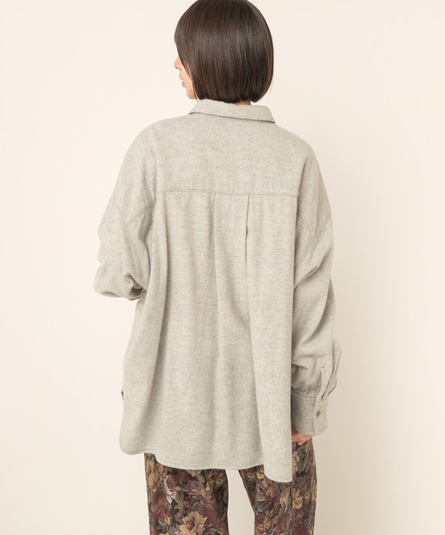 RNA-N(アールエヌエーエヌ)の「B2994 Wカシミヤツイードシャツ(シャツ/ブラウス・レディース・チャコール/トップグレー/グレー・FREE)」の8枚目の写真