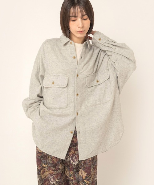 RNA-N(アールエヌエーエヌ)の「B2994 Wカシミヤツイードシャツ(シャツ/ブラウス・レディース・チャコール/トップグレー/グレー・FREE)」の6枚目の写真