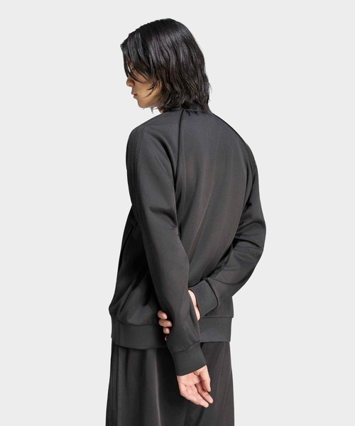 adidas（アディダス）の「SST プレミアム トラックトップ / ジャージ / トラックジャケット / アディダスオリジナルス adidas Originals（ジャージ・メンズ・ブラック・XX-LARGE/X-SMALL/X-LARGE/SMALL/MEDIUM/LARGE/3XL）」の2枚目の写真