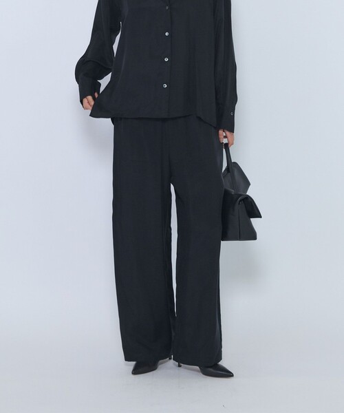 1er Arrondissement(プルミエアロンディスモン)の「キュプラフィブリルイージーパンツ(その他パンツ・レディース・ブラック/ブラウン/グレイッシュベージュ・38/36)」の2枚目の写真