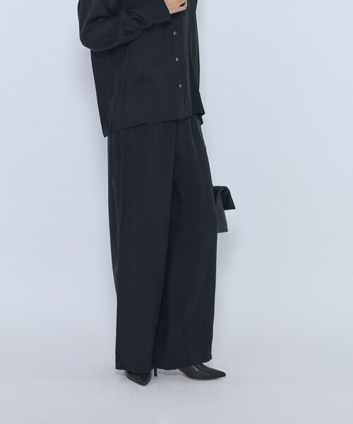 1er Arrondissement(プルミエアロンディスモン)の「キュプラフィブリルイージーパンツ(その他パンツ・レディース・ブラック/ブラウン/グレイッシュベージュ・38/36)」の16枚目の写真
