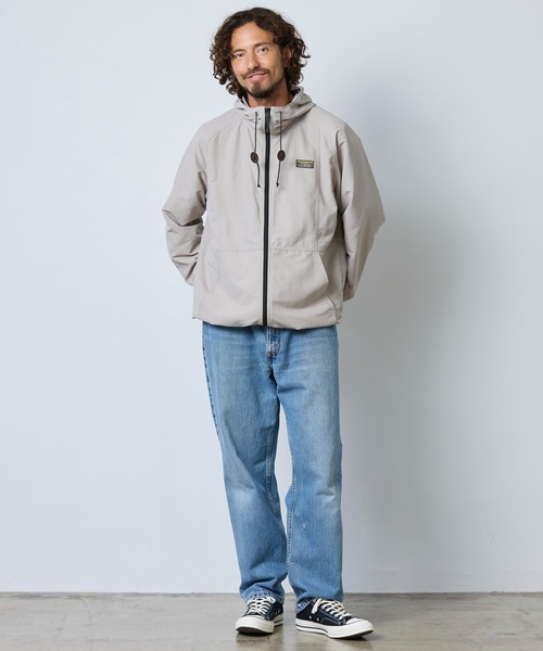 L.L.Bean(エルエルビーン)の「マウンテン・クラシック・フルジップ・ジャケット 米国フィット・レギュラー(ナイロンジャケット・メンズ・サンドベージュ/ブルーグリーン・LARGE/MEDIUM/SMALL/X-LARGE)」の19枚目の写真