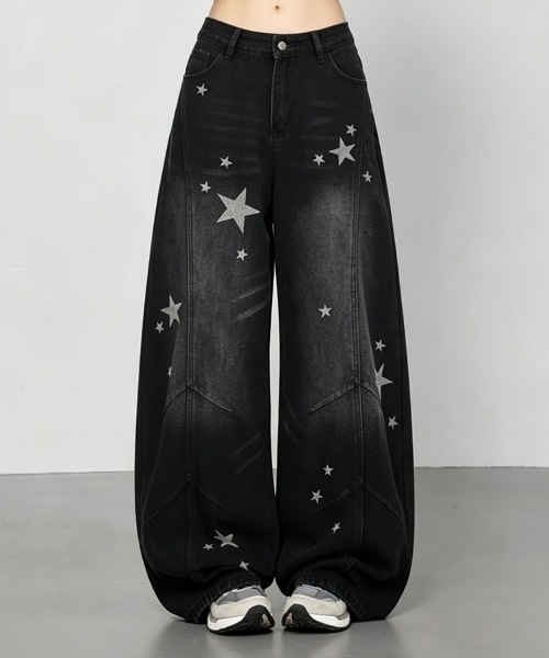 SEU（エスイーユー）の「星柄プリントデニムワイドパンツ スタープリント ハイウエスト ワイドデニムパンツ（デニムパンツ・レディース・ブルー系その他/ブラック・M/L）」の2枚目の写真