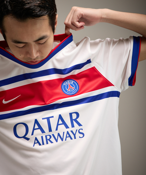 NIKE(ナイキ)の「【NIKE / ナイキ】PSG M NK DF SS TOP PM K HM(Tシャツ/カットソー・メンズ・ホワイト・MEDIUM/LARGE/X-LARGE/SMALL)」の15枚目の写真