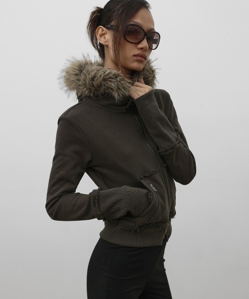 BLACKUP（ブラックアップ）の「[MADE] アヌスファージップアップフーディ（パーカー・レディース・ベージュ/チャコール・SMALL/MEDIUM）」の2枚目の写真
