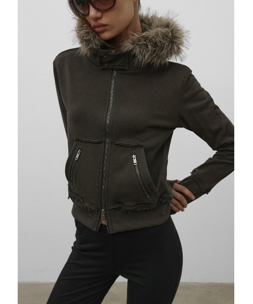 BLACKUP（ブラックアップ）の「[MADE] アヌスファージップアップフーディ（パーカー・レディース・ベージュ/チャコール・SMALL/MEDIUM）」の15枚目の写真