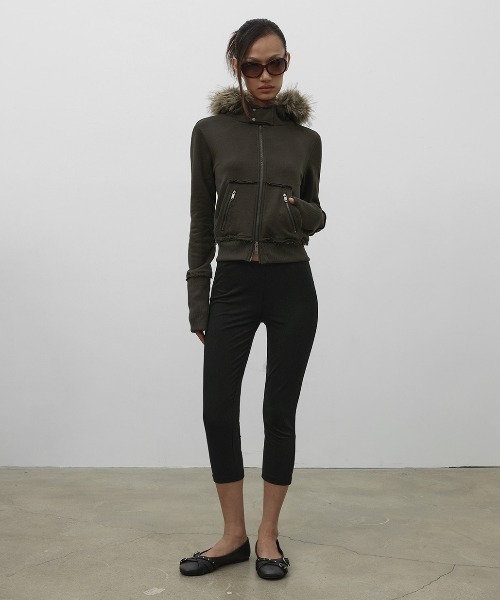BLACKUP（ブラックアップ）の「[MADE] アヌスファージップアップフーディ（パーカー・レディース・ベージュ/チャコール・SMALL/MEDIUM）」の10枚目の写真