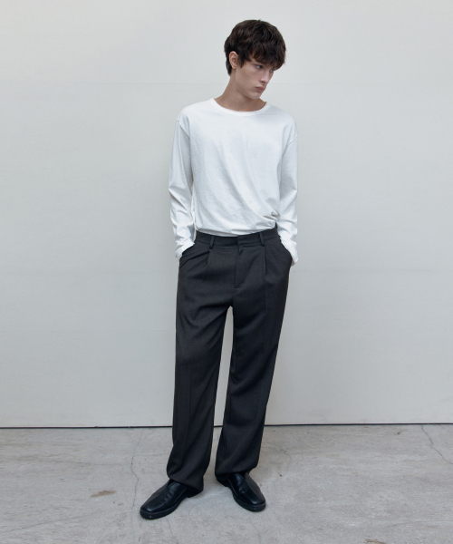 WEDNESDAY OASIS（ウェンズデーオアシス）の「ワンタック セミワイド スラックス_CHARCOAL(WCB6PT05)（スラックス・メンズ・チャコール・MEDIUM/LARGE/X-LARGE）」の3枚目の写真