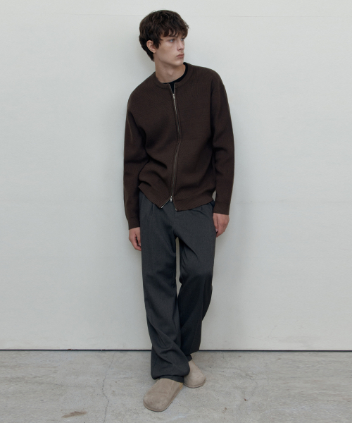 WEDNESDAY OASIS（ウェンズデーオアシス）の「ワンタック セミワイド スラックス_CHARCOAL(WCB6PT05)（スラックス・メンズ・チャコール・MEDIUM/LARGE/X-LARGE）」の4枚目の写真
