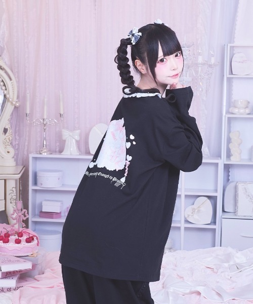 mine by LAFARY(マインバイラファリー)の「Sugar Addiction ロングTシャツ(Tシャツ/カットソー・レディース・ブラック/ピンク/ホワイト・FREE)」の2枚目の写真