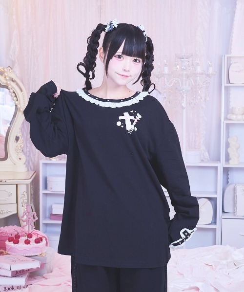 mine by LAFARY(マインバイラファリー)の「Sugar Addiction ロングTシャツ(Tシャツ/カットソー・レディース・ブラック/ピンク/ホワイト・FREE)」の20枚目の写真
