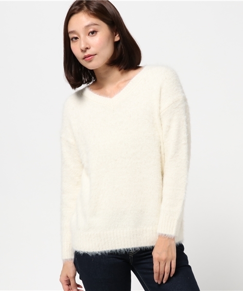 mysty woman（ミスティウーマン）の「フェザーヤーンVネックシャギーニット（ニット/セーター・レディース・アイボリー/ブル－グレ－/ピンクベージュ/ライトピンク・FREE）」の15枚目の写真