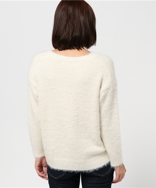 mysty woman（ミスティウーマン）の「フェザーヤーンVネックシャギーニット（ニット/セーター・レディース・アイボリー/ブル－グレ－/ピンクベージュ/ライトピンク・FREE）」の7枚目の写真