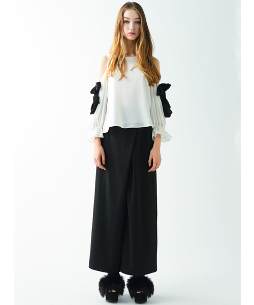 MICOAMERI(ミコアメリ)の「ダブルリボンブラウス(シャツ/ブラウス・レディース・ホワイト/ブラック・FREE)」の4枚目の写真