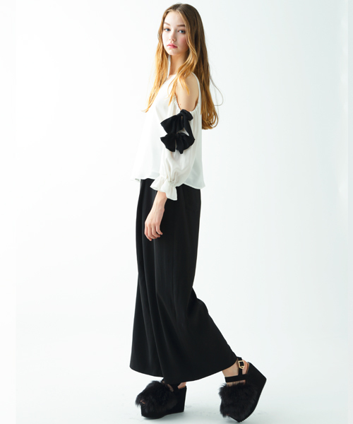 MICOAMERI(ミコアメリ)の「ダブルリボンブラウス(シャツ/ブラウス・レディース・ホワイト/ブラック・FREE)」の5枚目の写真