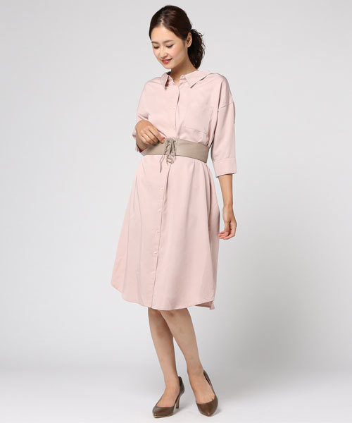 NATURAL BEAUTY BASIC（ナチュラルビューティーベーシック）の「ベルト付フォルムシャツワンピース（シャツワンピース・レディース・グリーン/ダークベージュ/ピンク・SMALL/MEDIUM）」の13枚目の写真