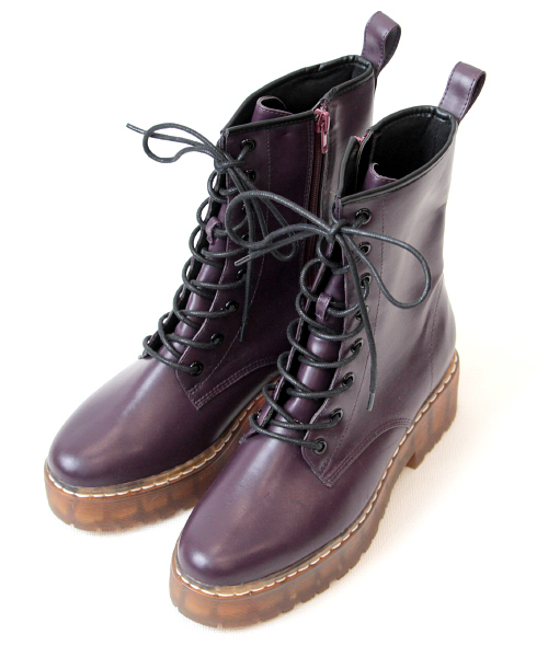 PAGEBOY（ページボーイ）の「レースアップミドルブーツ（ブーツ・レディース・パープル/ブラック・MEDIUM/LARGE）」の2枚目の写真