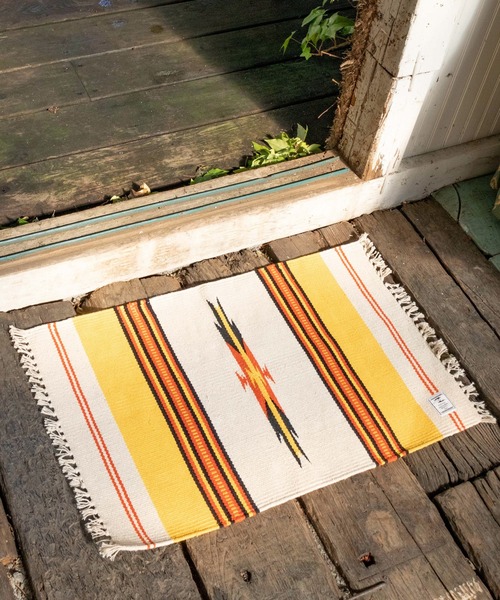 チャイハネ（チャイハネ）の「【チャイハネ】オルテガ柄ラグマット65（ラグ/マット・レディース・ターコイズブルー/オフホワイト/レッド/イエロー/グリーン/パープル/ブルー/マスタード/ベージュ/ブラウン/グレー/ブラック・FREE）」の11枚目の写真