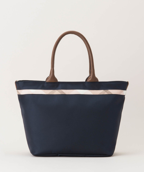 BLUE LABEL CRESTBRIDGE（ブルーレーベルクレストブリッジ）の