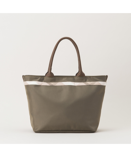 BLUE LABEL CRESTBRIDGE（ブルーレーベルクレストブリッジ）の