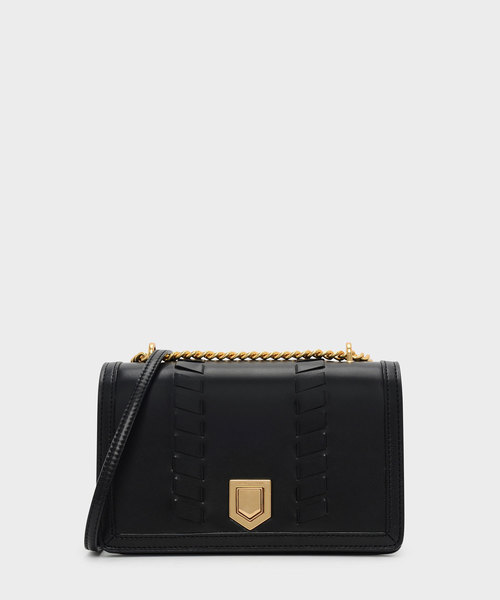 CHARLES & KEITH(チャールズ & キース)の「ウエーブディテールクロスボディバッグ / WEAVE DETAIL CROSSBODY BAG(ショルダーバッグ・レディース・ブラック/ブルー/ライトピンク/レンガ・S)」の3枚目の写真