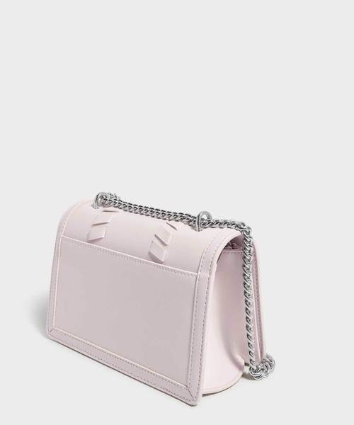 CHARLES & KEITH(チャールズ & キース)の「ウエーブディテールクロスボディバッグ / WEAVE DETAIL CROSSBODY BAG(ショルダーバッグ・レディース・ブラック/ブルー/ライトピンク/レンガ・S)」の17枚目の写真