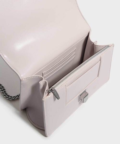 CHARLES & KEITH(チャールズ & キース)の「ウエーブディテールクロスボディバッグ / WEAVE DETAIL CROSSBODY BAG(ショルダーバッグ・レディース・ブラック/ブルー/ライトピンク/レンガ・S)」の18枚目の写真