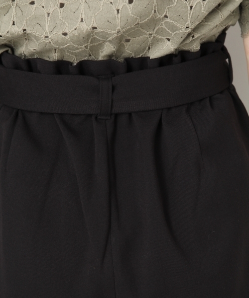 LOWRYS FARM（ローリーズファーム）の「リボンテーパードパンツ 806866（その他パンツ・レディース・ブラック/ベージュ/ネイビー/ブラウン/ブラック系その他・MEDIUM/LARGE）」の15枚目の写真