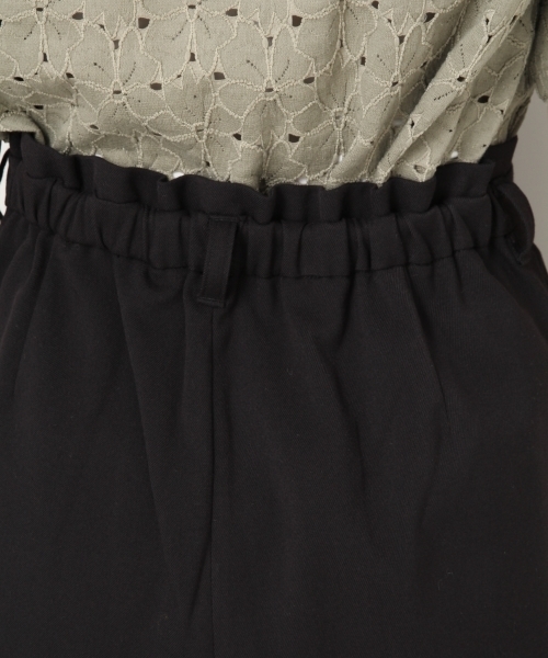 LOWRYS FARM（ローリーズファーム）の「リボンテーパードパンツ 806866（その他パンツ・レディース・ブラック/ベージュ/ネイビー/ブラウン/ブラック系その他・MEDIUM/LARGE）」の12枚目の写真