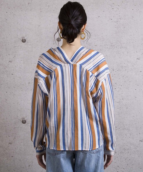 LUGG NAGG(ラグナグ)の「【Jewelobe/ ジュエローブ】 ストライプVネックシャツ(シャツ/ブラウス・レディース・ブラウン/イエロー/グリーン・FREE)」の9枚目の写真