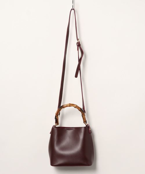 KOBE LETTUCE（コウベレタス）の「ミニポーチ付きバンブーハンドル2wayショルダーバッグ（ショルダーバッグ・レディース・ブラック/ボルドー/ブラウン系その他/ベージュ系その他/グレイッシュベージュ・FREE）」の5枚目の写真