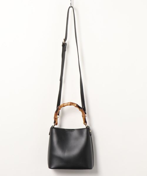 KOBE LETTUCE（コウベレタス）の「ミニポーチ付きバンブーハンドル2wayショルダーバッグ（ショルダーバッグ・レディース・ブラック/ボルドー/ブラウン系その他/ベージュ系その他/グレイッシュベージュ・FREE）」の13枚目の写真