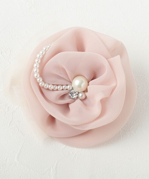 SHOO・LA・RUE（シューラルー）の「【入卒/セレモニー】チュールローズコサージュ（ブローチ/コサージュ・レディース・ネイビー/アイボリー/ピンク系/ピンク系5/アイボリー系/グレー系/グレー系1/ピンク系6/ホワイト系4/ネイビー系1/ホワイト系5/ネイビー系2/ピンク系7/グレー系2・00）」の12枚目の写真