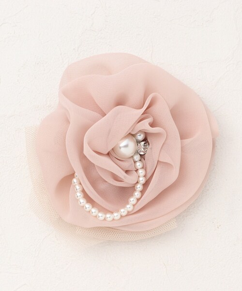 SHOO・LA・RUE（シューラルー）の「【入卒/セレモニー】チュールローズコサージュ（ブローチ/コサージュ・レディース・ネイビー/アイボリー/ピンク系/ピンク系5/アイボリー系/グレー系/グレー系1/ピンク系6/ホワイト系4/ネイビー系1/ホワイト系5/ネイビー系2/ピンク系7/グレー系2・00）」の14枚目の写真