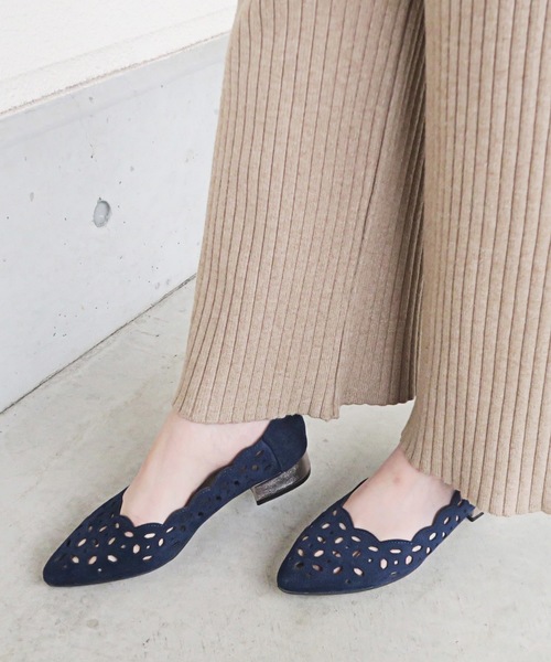 RiiiKa(リーカ)の「カットワークポインテッドトゥパンプス ブロックヒール【RiiiKa/リーカ】(パンプス・レディース・ブラック/ベージュ/ネイビー/グレー・LL/S/M/L)」の15枚目の写真