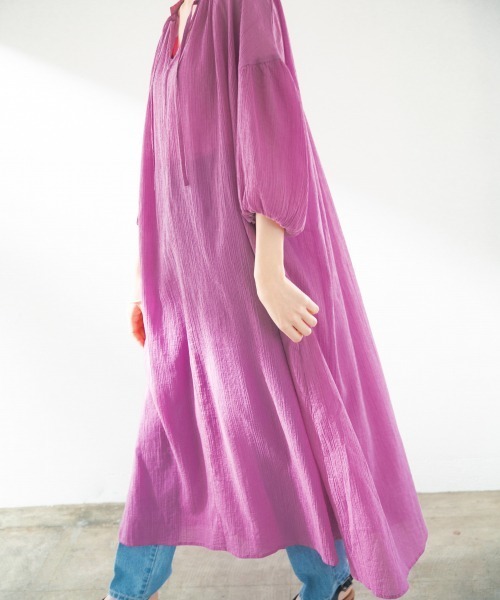 LOWRYS FARM（ローリーズファーム）の「ヨウリュウカフタンワンピース　877343（ワンピース・レディース・ブラック/ブラウン/オフホワイト/ピンク/イエロー・FREE）」の19枚目の写真