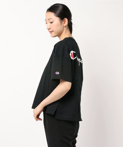 Champion(チャンピオン)の「【Champion】バックプリントゆるTシャツ(Tシャツ/カットソー・レディース・ライトピンク/ブラック/ホワイト・L/M)」の10枚目の写真