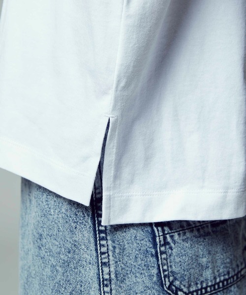 Champion(チャンピオン)の「【Champion】バックプリントゆるTシャツ(Tシャツ/カットソー・レディース・ライトピンク/ブラック/ホワイト・L/M)」の9枚目の写真