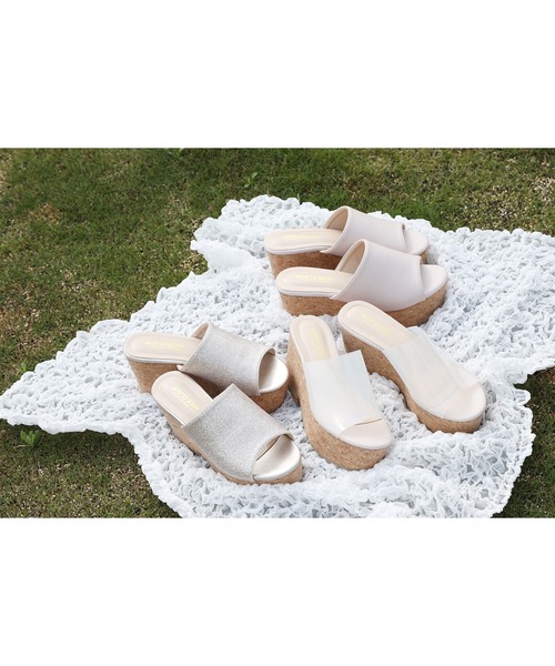 one after another NICE CLAUP（ワンアフターアナザーナイスクラップ）の「コルク厚底サンダル（サンダル・レディース・ゴールド/クリア/ライトピンク・SMALL/MEDIUM/LARGE）」の21枚目の写真