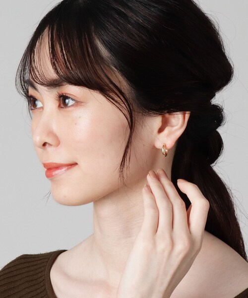 COCOSHNIK(ココシュニック)の「中空 フープピアス(ピアス(両耳用)・レディース・ホワイト系その他7・00)」の10枚目の写真