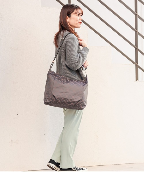 russet（ラシット）の「【制菌】ふんわりショルダーバッグ(CE-933