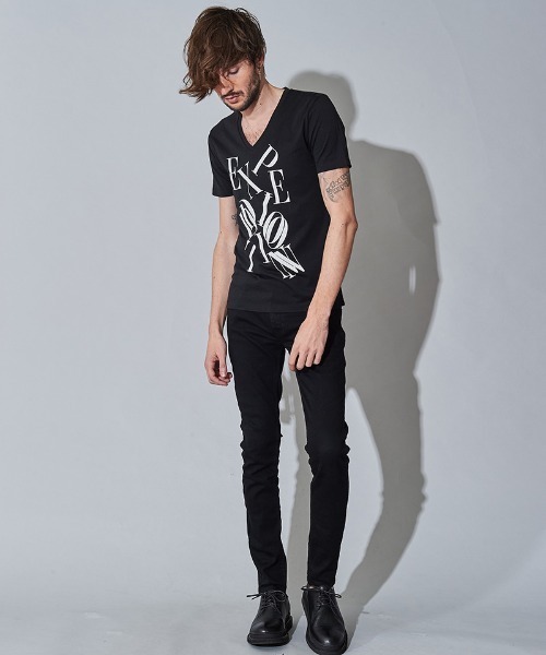 NO ID.(ノーアイディ)の「mt7141- メッセージプリントV-N-T Tシャツ(Tシャツ/カットソー・メンズ・ホワイト/ブラック/グレー・1/2)」の8枚目の写真