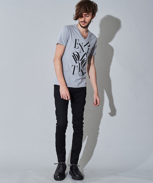 NO ID.(ノーアイディ)の「mt7141- メッセージプリントV-N-T Tシャツ(Tシャツ/カットソー・メンズ・ホワイト/ブラック/グレー・1/2)」の13枚目の写真