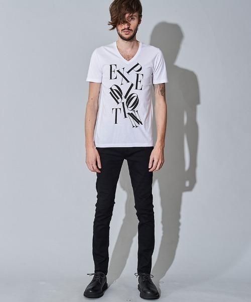 NO ID.(ノーアイディ)の「mt7141- メッセージプリントV-N-T Tシャツ(Tシャツ/カットソー・メンズ・ホワイト/ブラック/グレー・1/2)」の16枚目の写真
