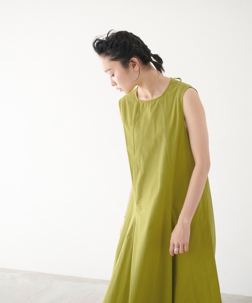 forksy.】コットンノースリーブバックリボンフレアワンピース