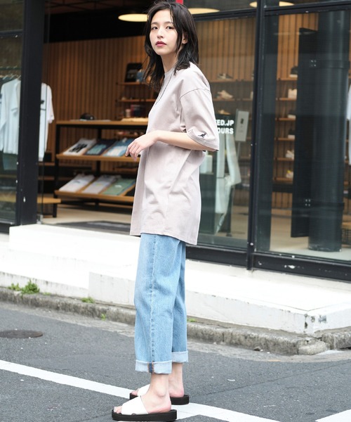 AiRS（エアーズ）の「AiRS/エアーズ 別注 ワンストラップ PUレザーコンフォートサンダル（サンダル・レディース・ホワイト/ブラック/ブラウン/スモークグレー/ブラック系その他/グレイッシュベージュ・23cm/24cm/25cm/26cm/27cm）」の9枚目の写真