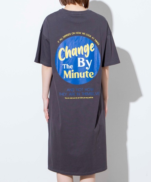 WEGO（ウィゴー）の「WEGO/プリントスリットロングワンピース（ワンピース・レディース・スミクロ/ブルー/ホワイト/ネイビー/ライトベージュ/ホワイト系その他・FREE）」の19枚目の写真