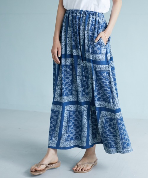 CRAFT STANDARD BOUTIQUE(クラフトスタンダードブティック)の「パネル柄マキシスカート *◇(スカート・レディース・インディゴブルー・M/L)」の6枚目の写真