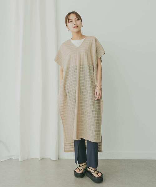 KBF+（ケービーエフプラス）の「KBF+　柄編みニットポンチョ（ニット/セーター・レディース・ベージュ/ライトブラウン・ONE）」の9枚目の写真