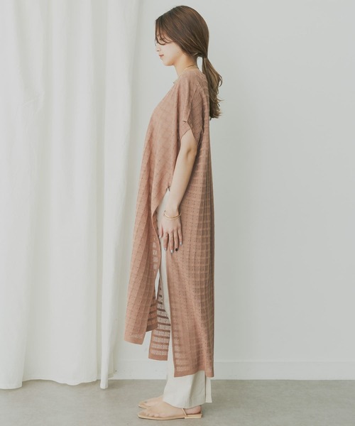 KBF+（ケービーエフプラス）の「KBF+　柄編みニットポンチョ（ニット/セーター・レディース・ベージュ/ライトブラウン・ONE）」の17枚目の写真